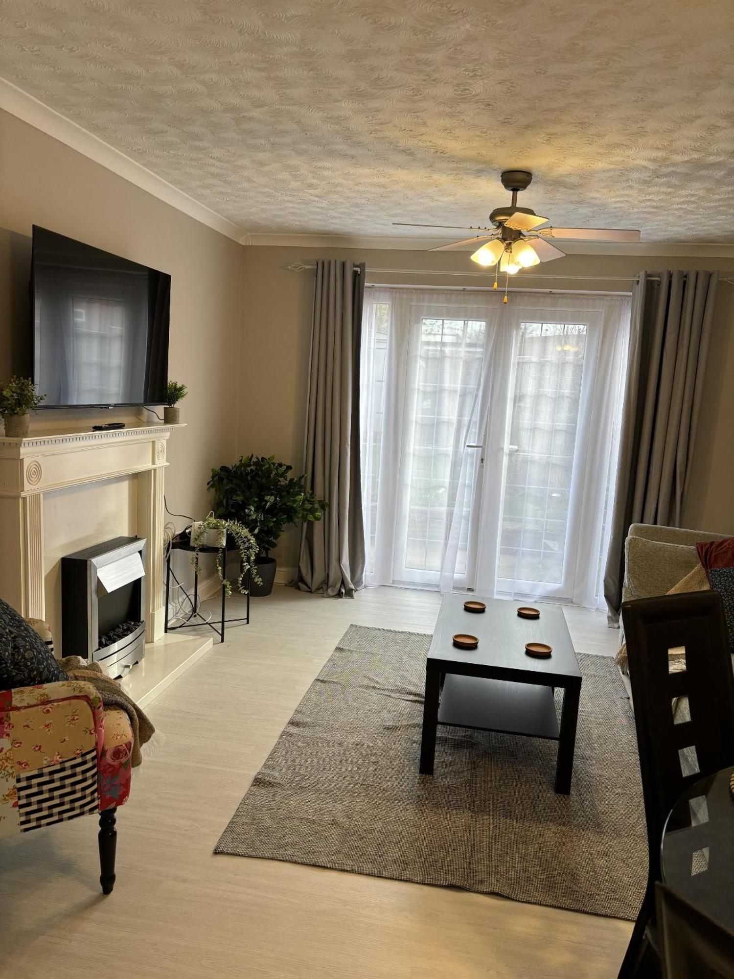Cosy Corner - 2 Beds, Free Parking, Next To Southampton General Hospital Villa Exterior photo